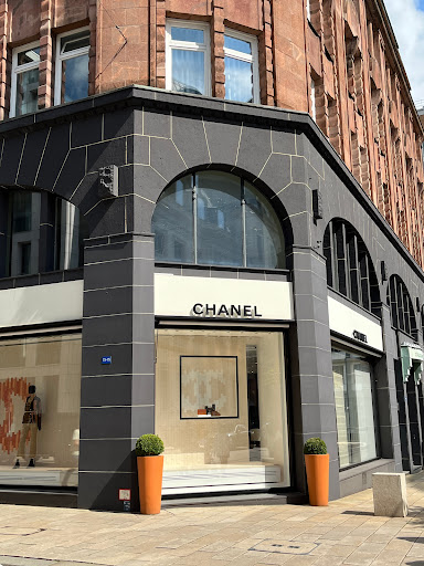 CHANEL BEAUTY BOUTIQUE HAMBURG