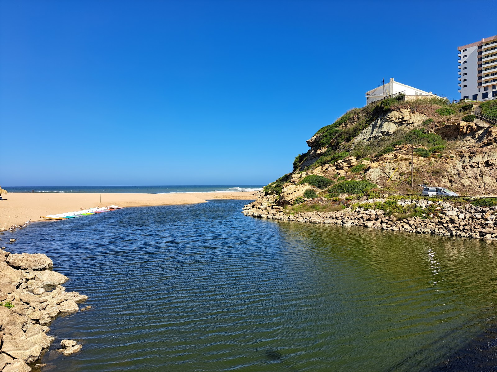 Praia de Porto Novo'in fotoğrafı - Çocuklu aile gezginleri için önerilir