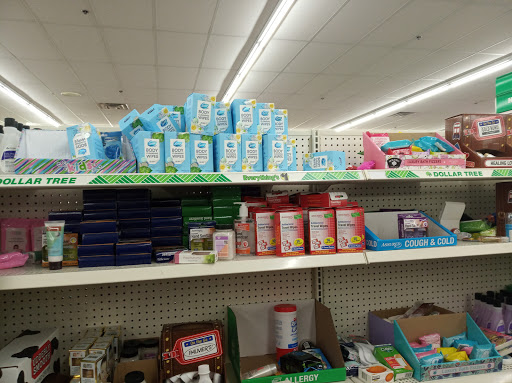 Dollar Store «Dollar Tree», reviews and photos, 111 Hulst Dr Ste #709, Matamoras, PA 18336, USA