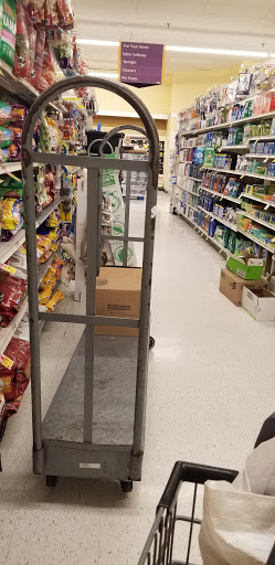 Grocery Store «Stop & Shop», reviews and photos, 420 White Plains Rd, Eastchester, NY 10709, USA