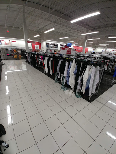 Clothing Store «Burlington Coat Factory», reviews and photos, 4247 Union Deposit Rd, Harrisburg, PA 17111, USA