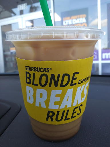 Coffee Shop «Starbucks», reviews and photos, 1720 S Orange Blossom Trail, Apopka, FL 32703, USA