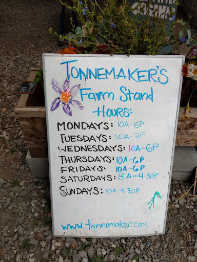 Tourist Attraction «Tonnemaker Valley Farm & Woodinville Farm Stand», reviews and photos, 16215 140th Pl NE, Woodinville, WA 98072, USA
