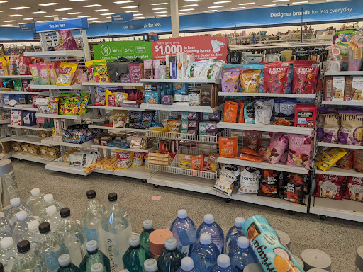 Clothing Store «Ross Dress for Less», reviews and photos, 16250 Paramount Blvd, Paramount, CA 90723, USA