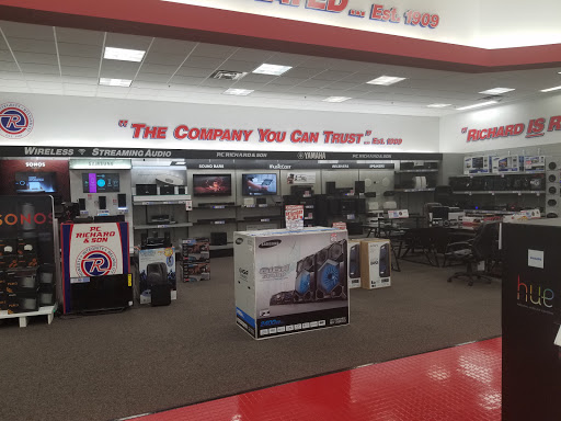 Appliance Store «P.C. Richard & Son», reviews and photos, 713 Hillside Avenue, New Hyde Park, NY 11040, USA