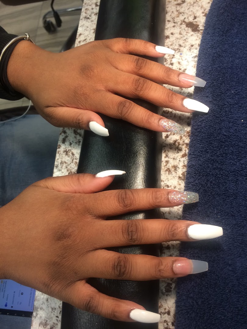 ILynn's Nails & Spa