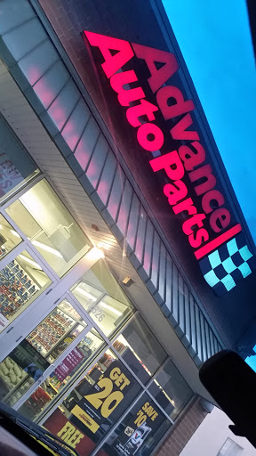 Auto Parts Store «Advance Auto Parts», reviews and photos, 12826 S Ashland Ave, Calumet Park, IL 60827, USA