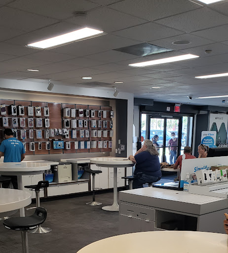 Cell Phone Store «AT&T», reviews and photos, 2000 W Imperial Hwy, La Habra, CA 90631, USA