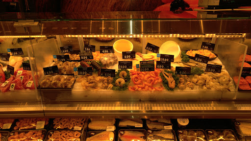 Supermarket «Market 32», reviews and photos, 990 Torringford St, Torrington, CT 06790, USA