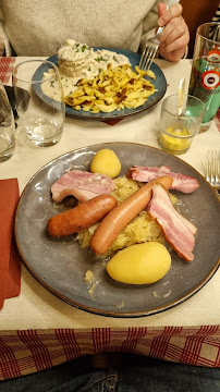 Choucroute d'Alsace du Restaurant de spécialités alsaciennes Winstub Meiselocker à Strasbourg - n°2