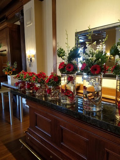 Artisan Flowers, 449 Ada Dr SE, Ada, MI 49301, USA, 