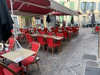 Atmosphère du Restaurant français Chez Lulu à Saint-Germain-en-Laye - n°6