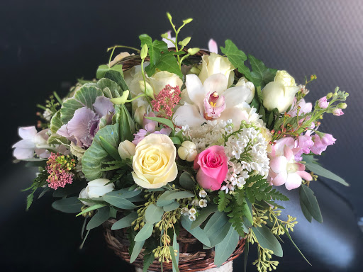 Florist «Kikilis Florist», reviews and photos, 417 S Pinellas Ave, Tarpon Springs, FL 34689, USA