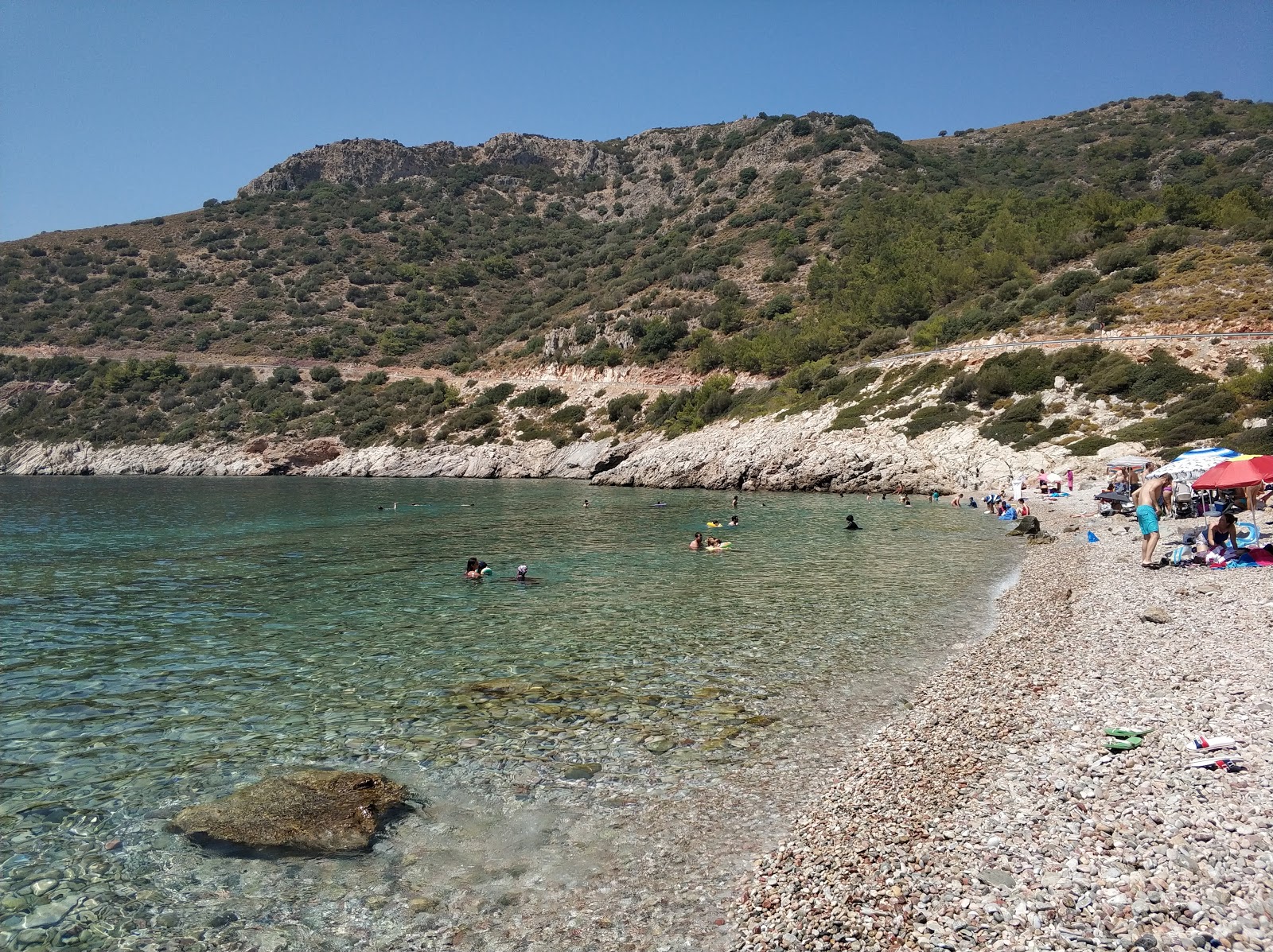 Fotografie cu Plaja Kuru Burun amplasat într-o zonă naturală