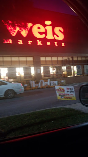 Supermarket «Weis Markets», reviews and photos, 9251 Lakeside Blvd, Owings Mills, MD 21117, USA