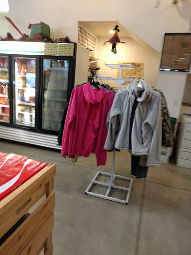 Grocery Store «Bakers General Store», reviews and photos, 44573 US-26, Seaside, OR 97138, USA