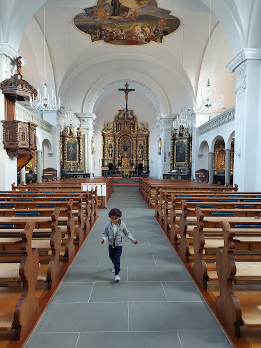 Rezensionen über Pfarrei St. Gallus, Katholische Kirche Kriens in Kriens - Kirche