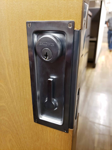 Locksmith «Alcatraz Locksmith», reviews and photos, 17627 N 4th St, Phoenix, AZ 85022, USA