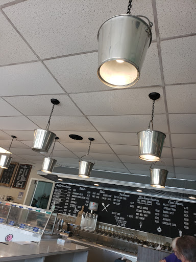 Ice Cream Shop «The Milk Pail», reviews and photos, 36 W Marshall St, Rice Lake, WI 54868, USA