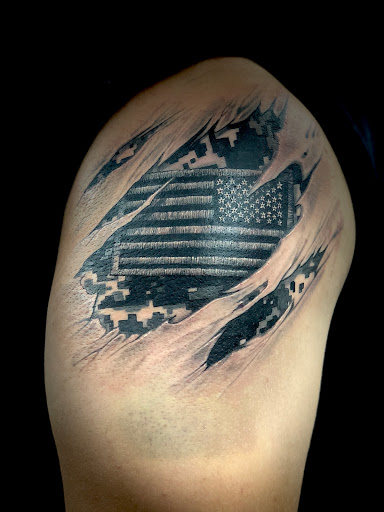 Explore oyster tattoo ideas, creative tattoo ideas in Rome, available at Eternal Expressions