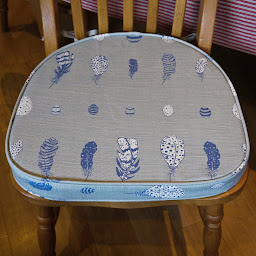 Photo n°6 de All Things Bespoke - Hand crafted curtains and Soft Furnishings à Gavaudun ()