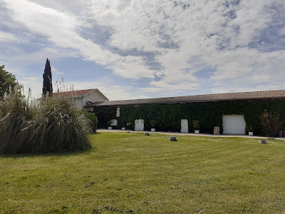 CHATEAU LA ROCAILLE à Podensac