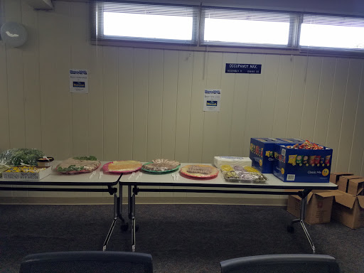 Supermarket «Memorial Beach Market», reviews and photos, 28 Healdsburg Ave, Healdsburg, CA 95448, USA