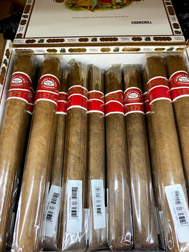 Tobacco Shop «Smoke Stax & Vapor Shop», reviews and photos, 2405 FM423 #400, Little Elm, TX 75068, USA