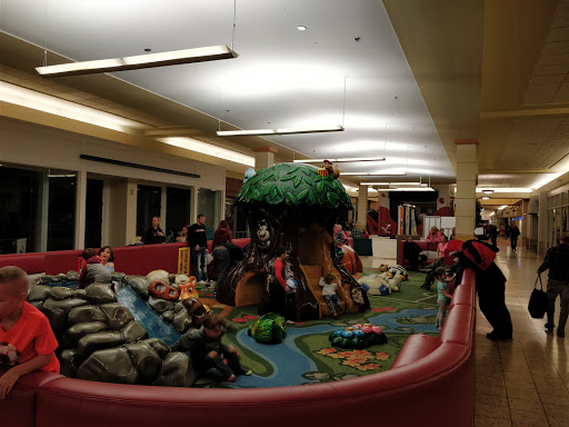 Shopping Mall «Marion Centre», reviews and photos, 1509 Marion-Waldo Rd, Marion, OH 43302, USA