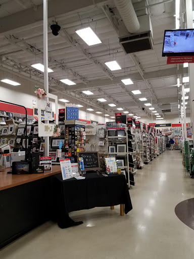 Craft Store «Michaels», reviews and photos, 628 W Hammer Ln, Stockton, CA 95210, USA