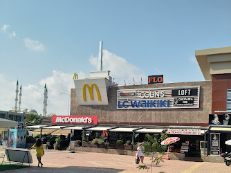 Mcdonald's Megamall Avm