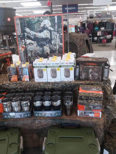 Sporting Goods Store «Academy Sports + Outdoors», reviews and photos, 61107 Airport Rd, Slidell, LA 70460, USA