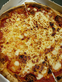 Pizza du Restaurant italien CAMAROSA à Villeneuve-la-Garenne - n°15