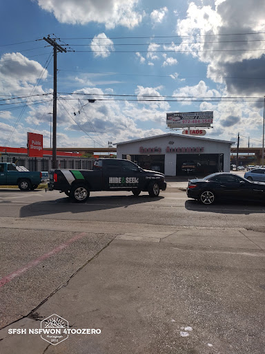 Shopping Mall «Bazaar El Royal Shopping Mall», reviews and photos, 2534 Royal Ln, Dallas, TX 75229, USA