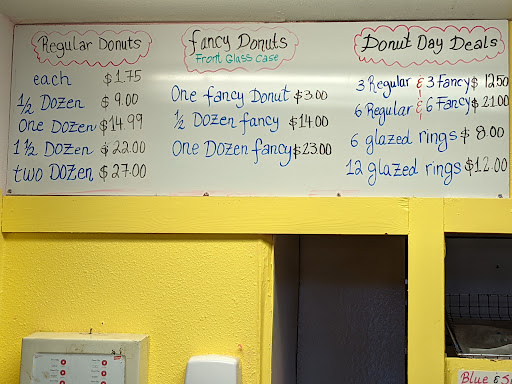 Donut Shop «Donut Day», reviews and photos, 18955 SW Tualatin Valley Hwy, Beaverton, OR 97006, USA