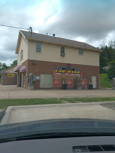 Grand Central Car Wash & Lube in Vienna