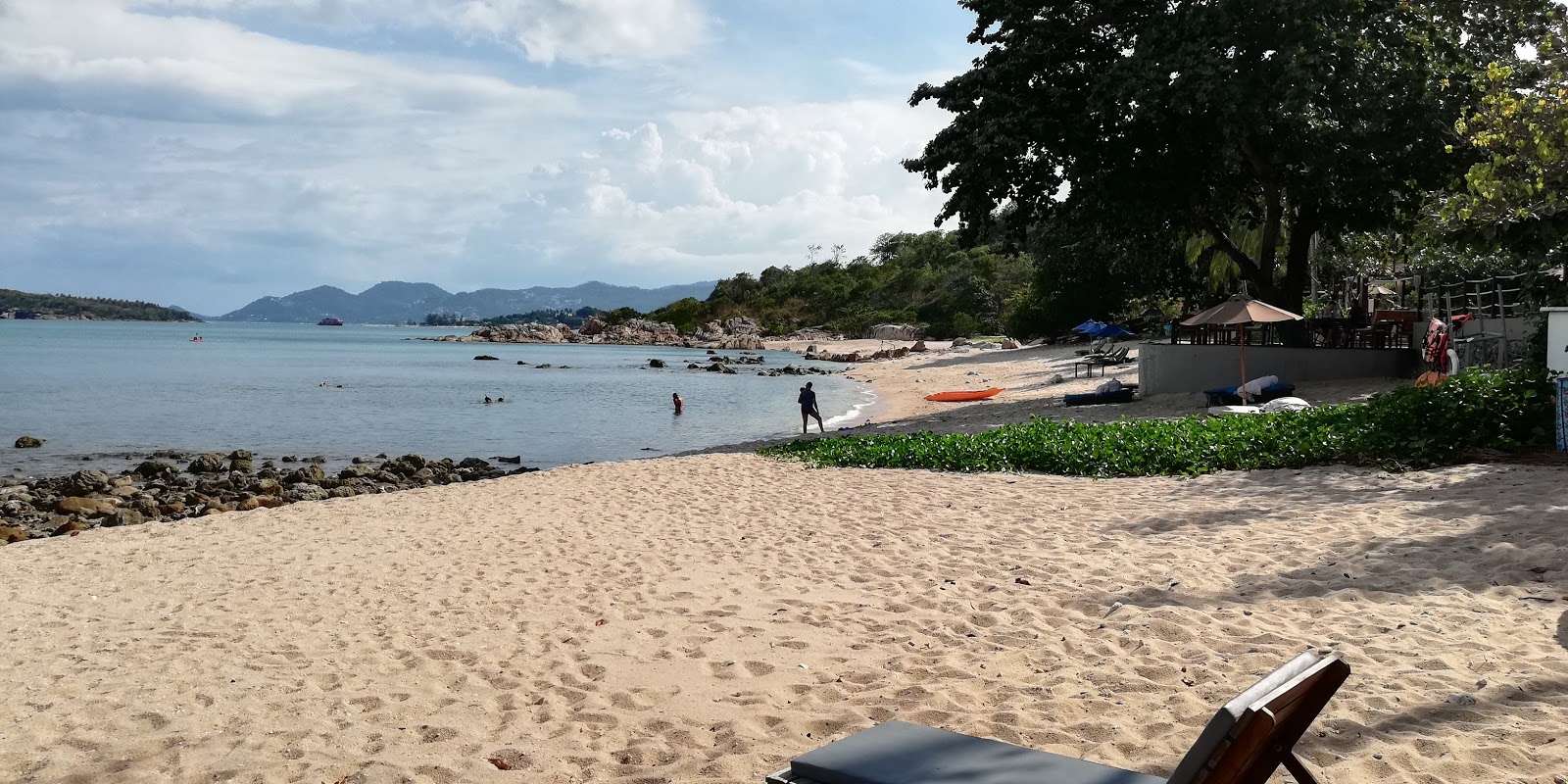 Foto di Surat Thani Beach con una superficie del #86
