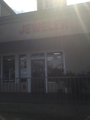 Jewelry Repair Service «Encinitas Custom Jewelers», reviews and photos, 165 El Camino Real # J, Encinitas, CA 92024, USA