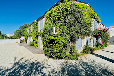 LR Transactions à La Rochelle