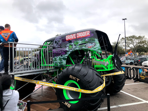 Department Store «Walmart Supercenter», reviews and photos, 1505 N Dale Mabry Hwy, Tampa, FL 33607, USA