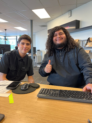 Cell Phone Store «Verizon Wireless - Cellular Plus», reviews and photos, 15115 SE McLoughlin Blvd, Milwaukie, OR 97267, USA