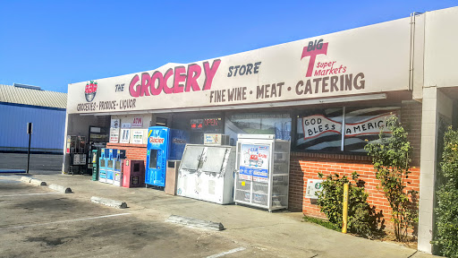 Grocery Store «Grocery Store», reviews and photos, 536 E Cross Ave, Tulare, CA 93274, USA