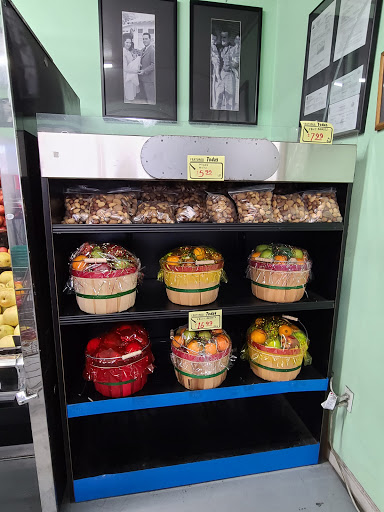 Produce Market «Chicho Boys Fruit Market», reviews and photos, 1631 S Laredo St, San Antonio, TX 78207, USA