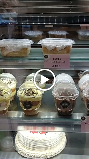 Pastelería Pineapple Cake