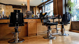 Salon de coiffure Les Maitres Barbiers Perruquiers - Barbier, Coiffeur Hommes 75011 Paris
