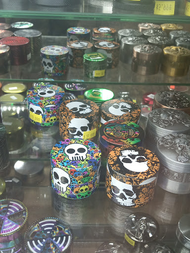 Vaporizer Store «210 Discount Store», reviews and photos, 4906 W Commerce St, San Antonio, TX 78237, USA