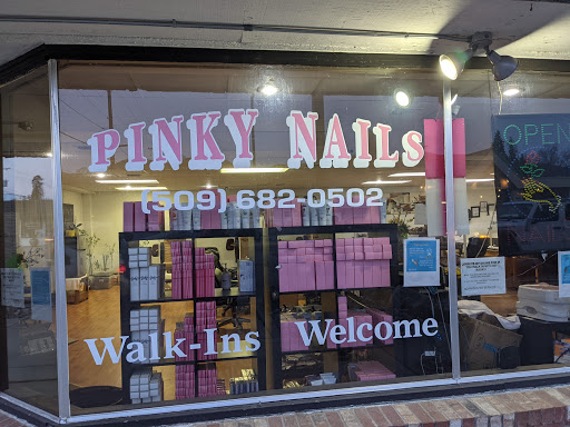 Nail Salon «Pinky Nails», reviews and photos, 113 N Sanders St, Chelan, WA 98816, USA