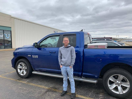 Used Car Dealer «Ubersox Used Car Super Store», reviews and photos, 101 W 8th St, Monroe, WI 53566, USA