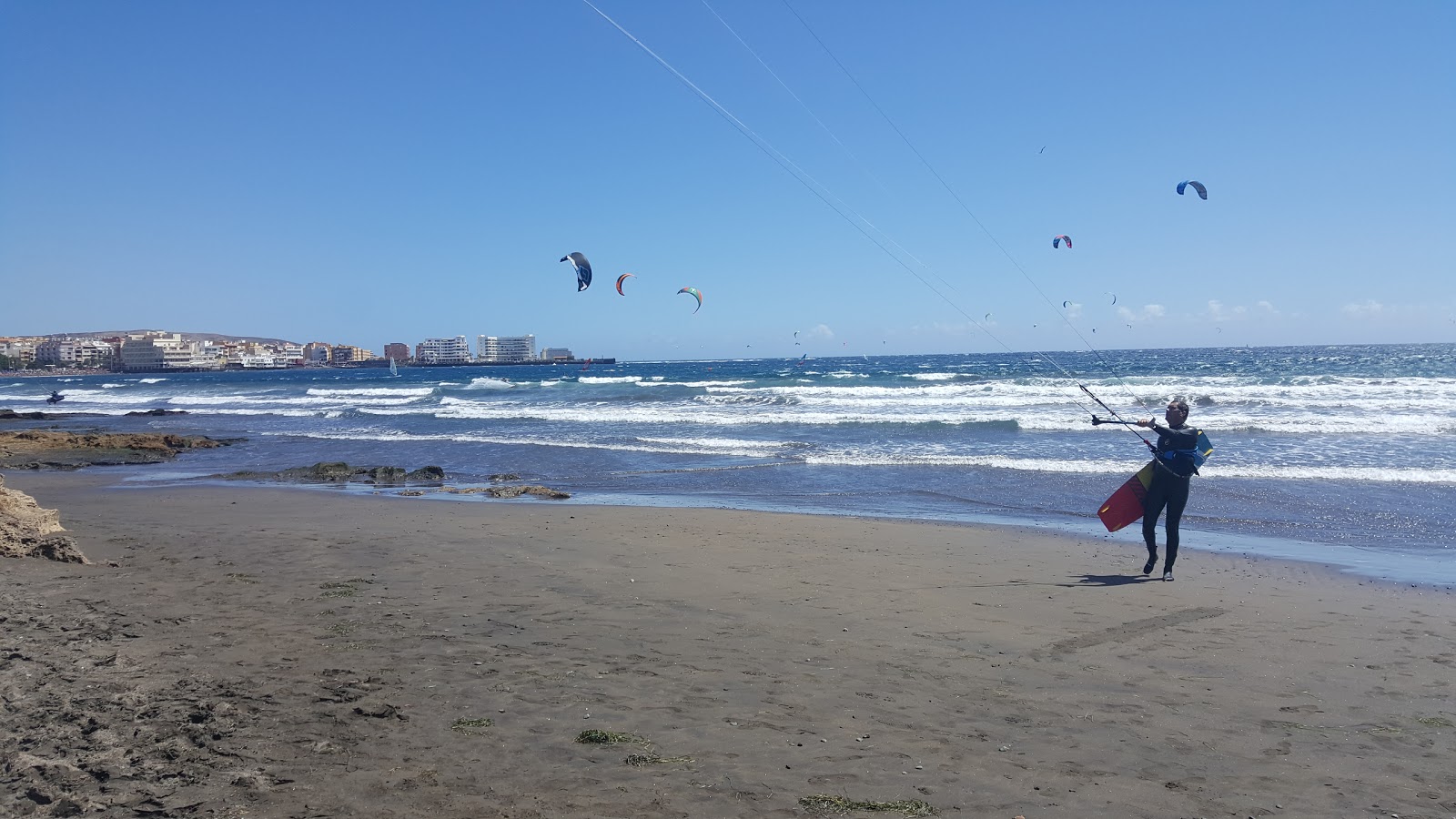 Foto di Playa de Montana Roja zona selvaggia