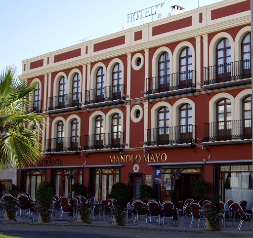 Restauante Manolo Mayo en Los Palacios y Villafranca